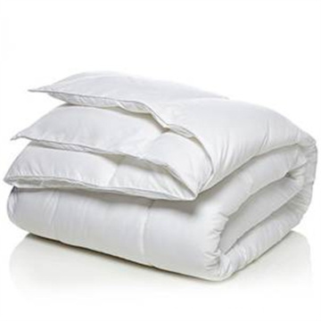 Soft Polyester Filling Quilt For Hotel Bedding